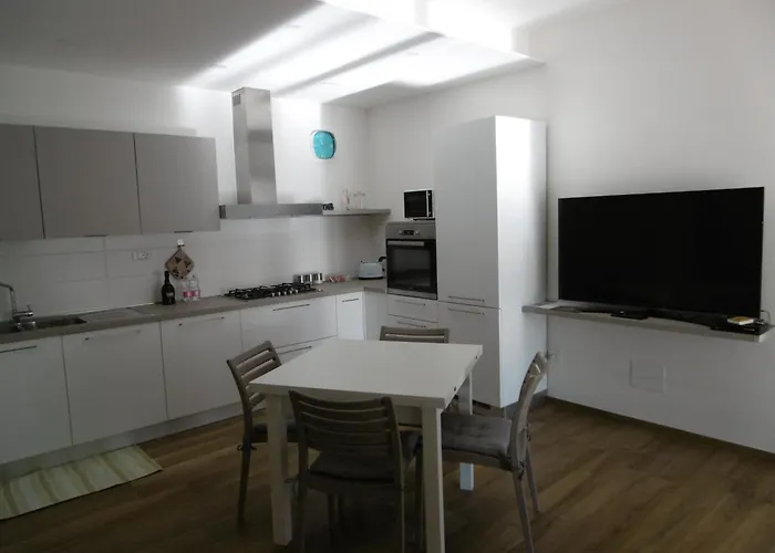 Vento In Poppa * פורטו גריבלדי